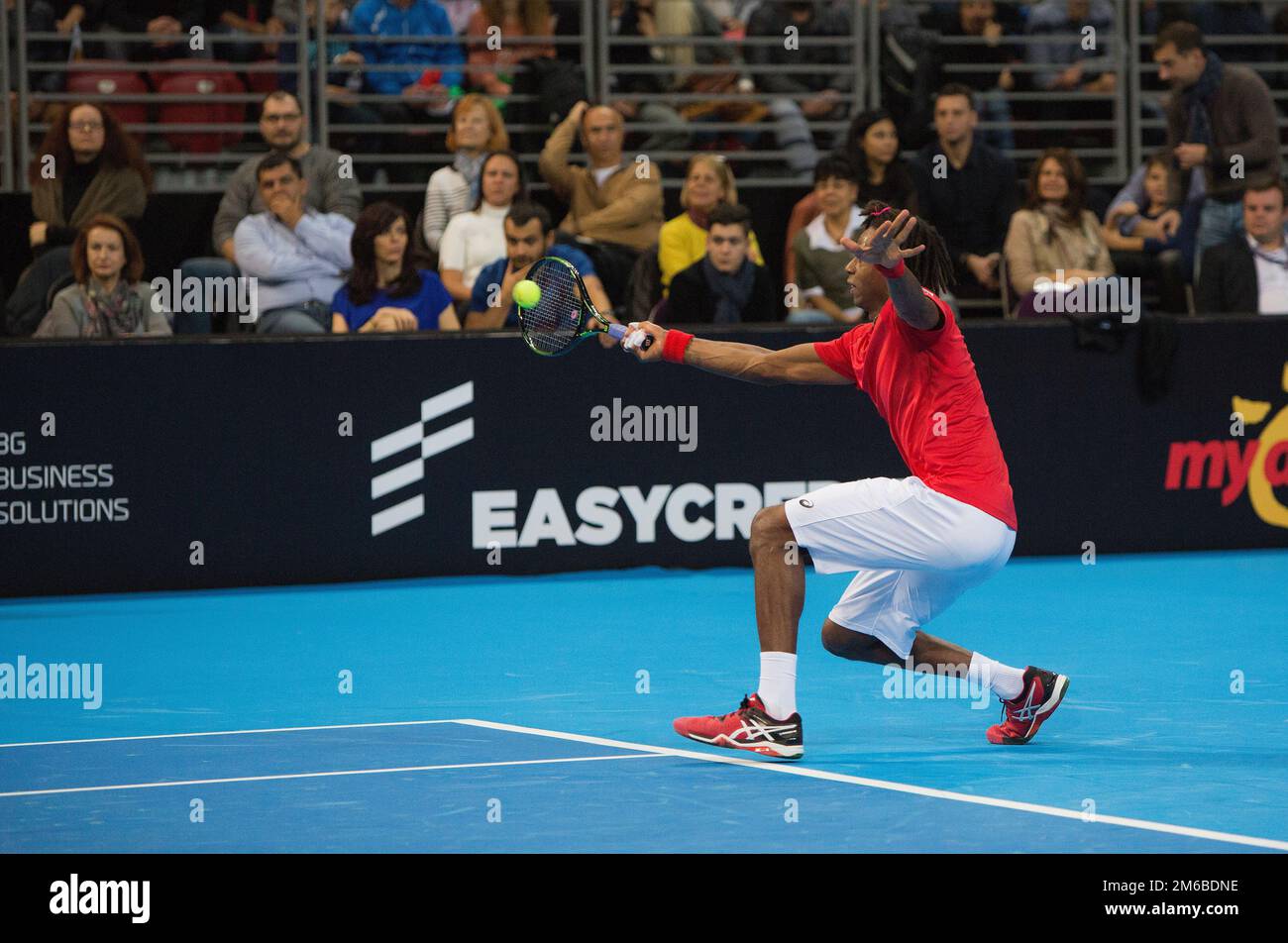 Grigor Dimitrov defeated Monfils in a demonstrative match in Arena ...