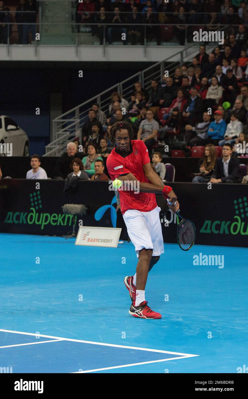 Grigor Dimitrov defeated Monfils in a demonstrative match in Arena ...