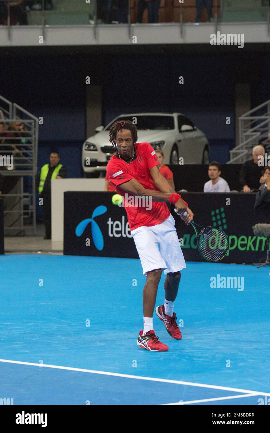 Grigor Dimitrov defeated Monfils in a demonstrative match in Arena ...