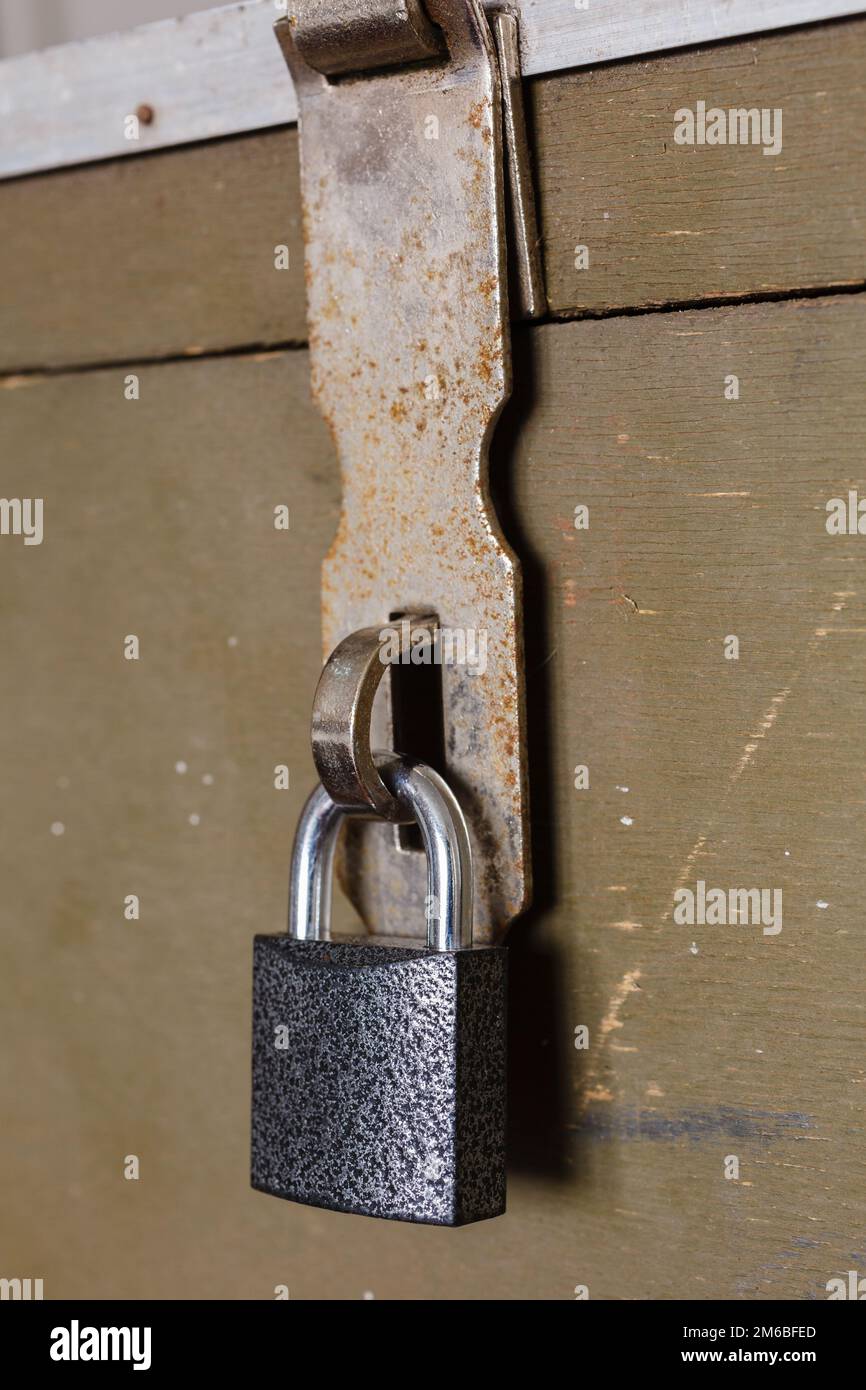 Hinged lock on the old chest Stock Photo Alamy