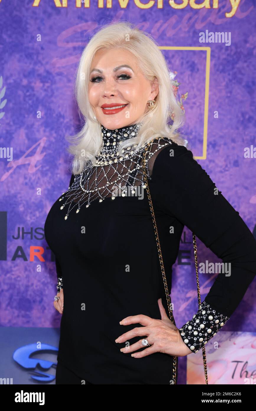 Karen cantrell hi-res stock photography and images - Alamy