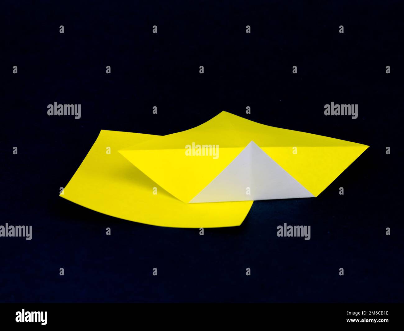 Japanese Origami Toys Folding Instructions; How to Play Stock Photo - Alamy