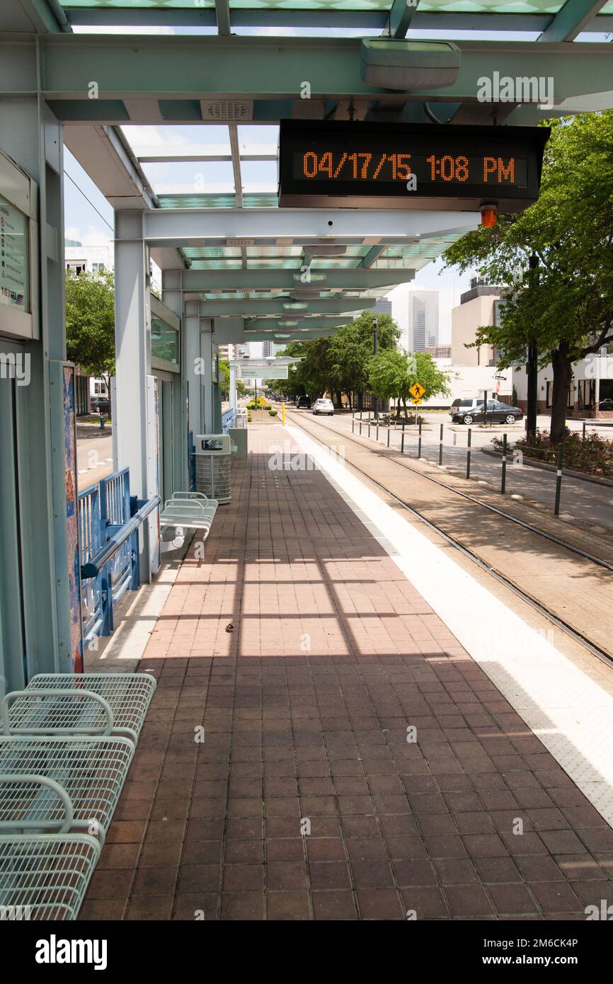 Northbound Red Line McGowen Street Metro Transit Train Platform Houston Stock Photo Alamy