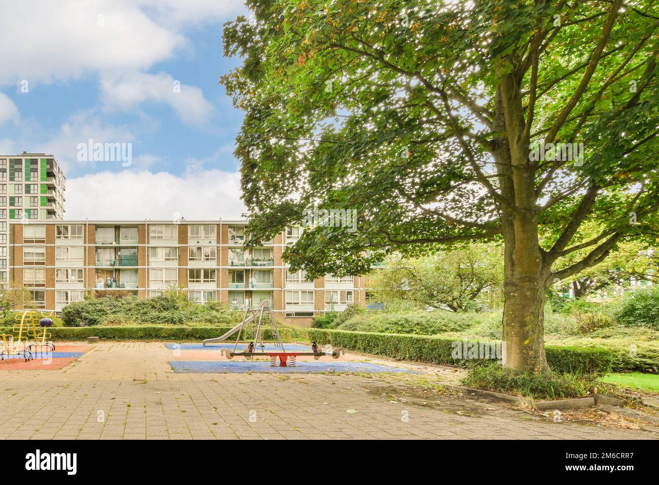 Curated visual reference: Visual Reference: Apartment Complex Playgrounds Play Hi Res Stock Photography And Images