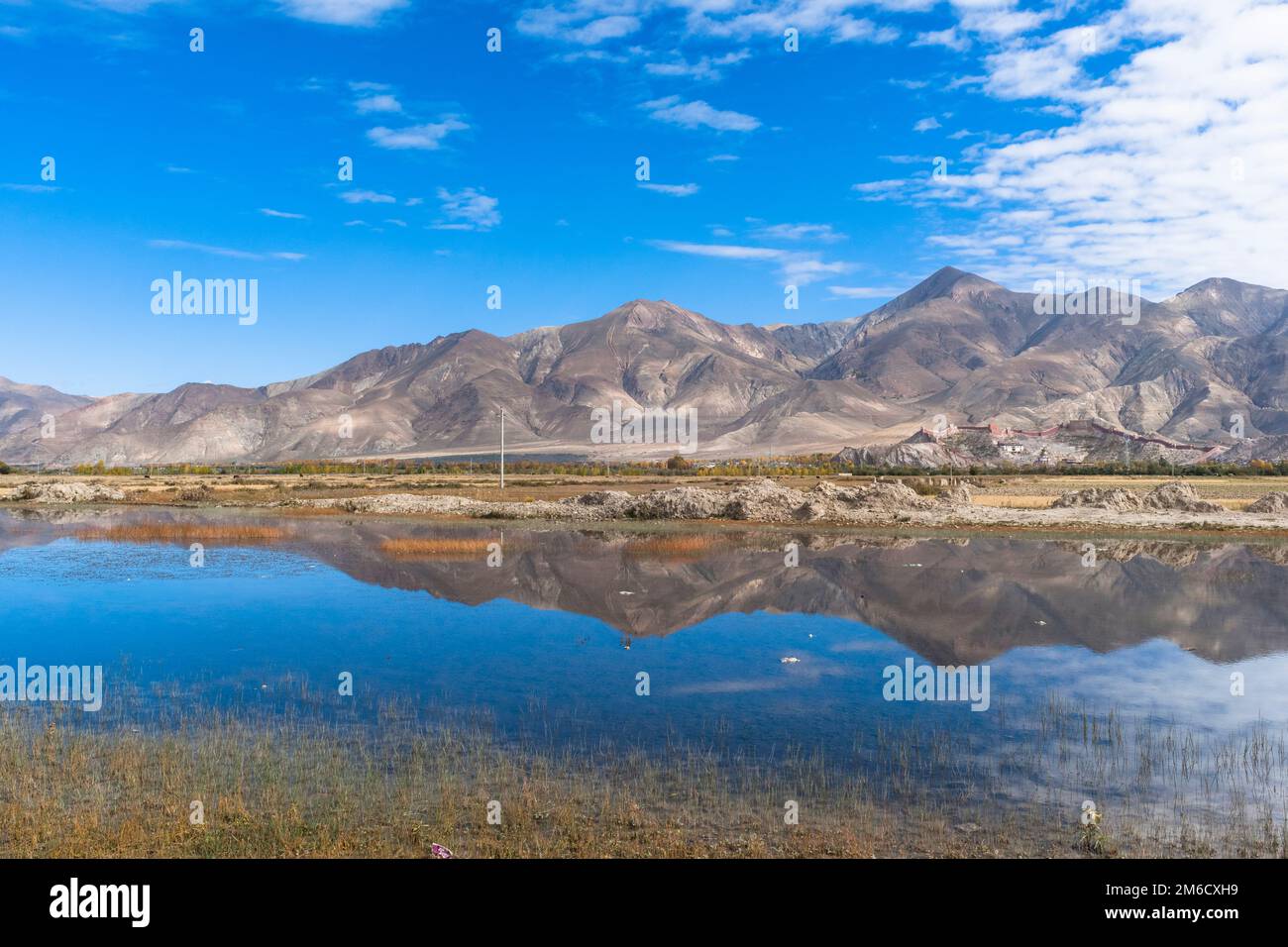 Top view river landscape hi-res stock photography and images - Alamy