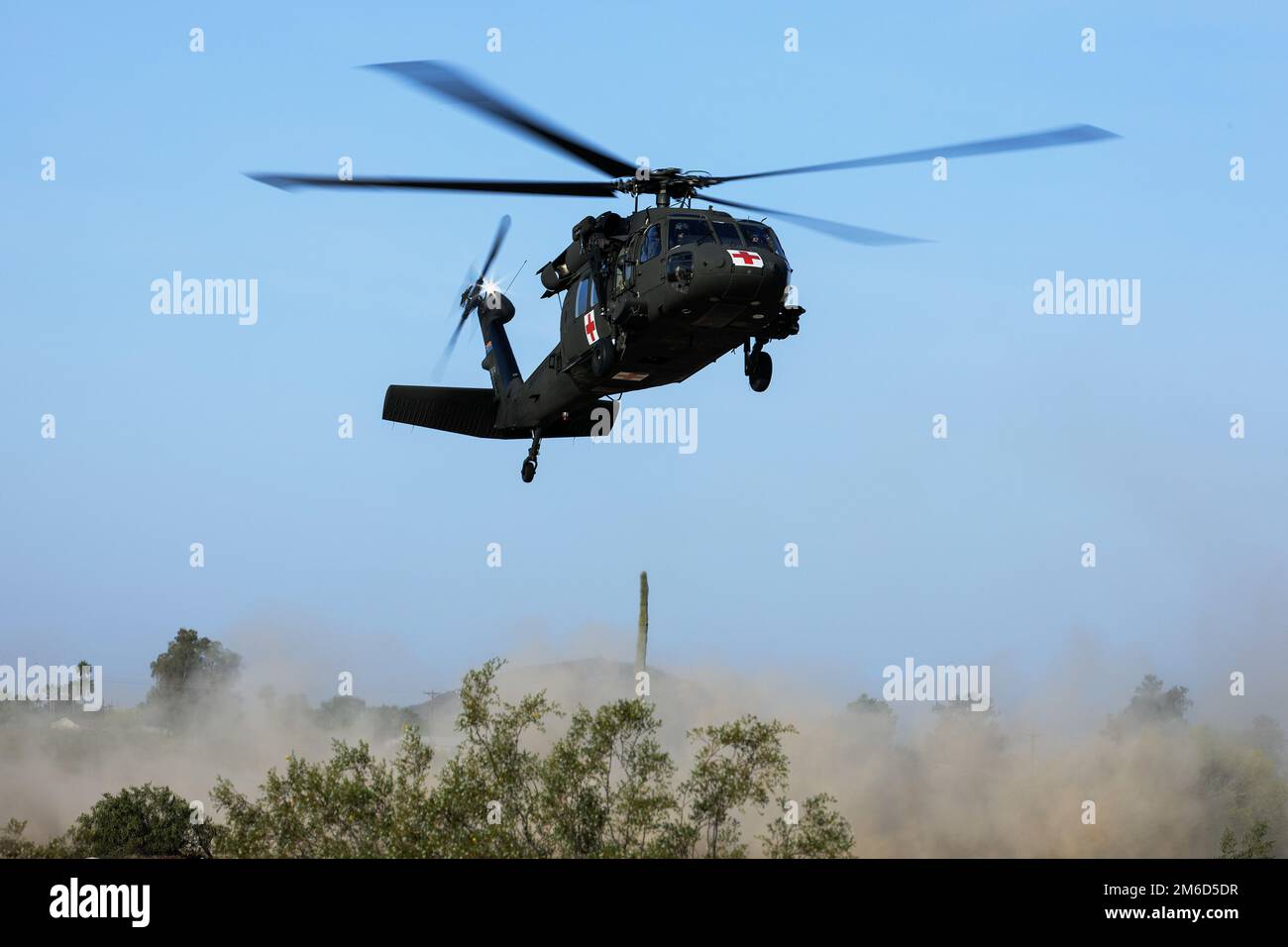 an-arizona-army-national-guard-uh-60l-black-hawk-helicopter-assigned-to