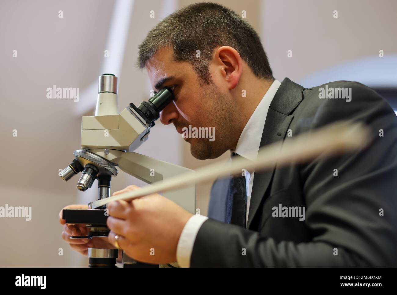 Disappearing String Retiring from any danger hi-res stock photography and images - Alamy