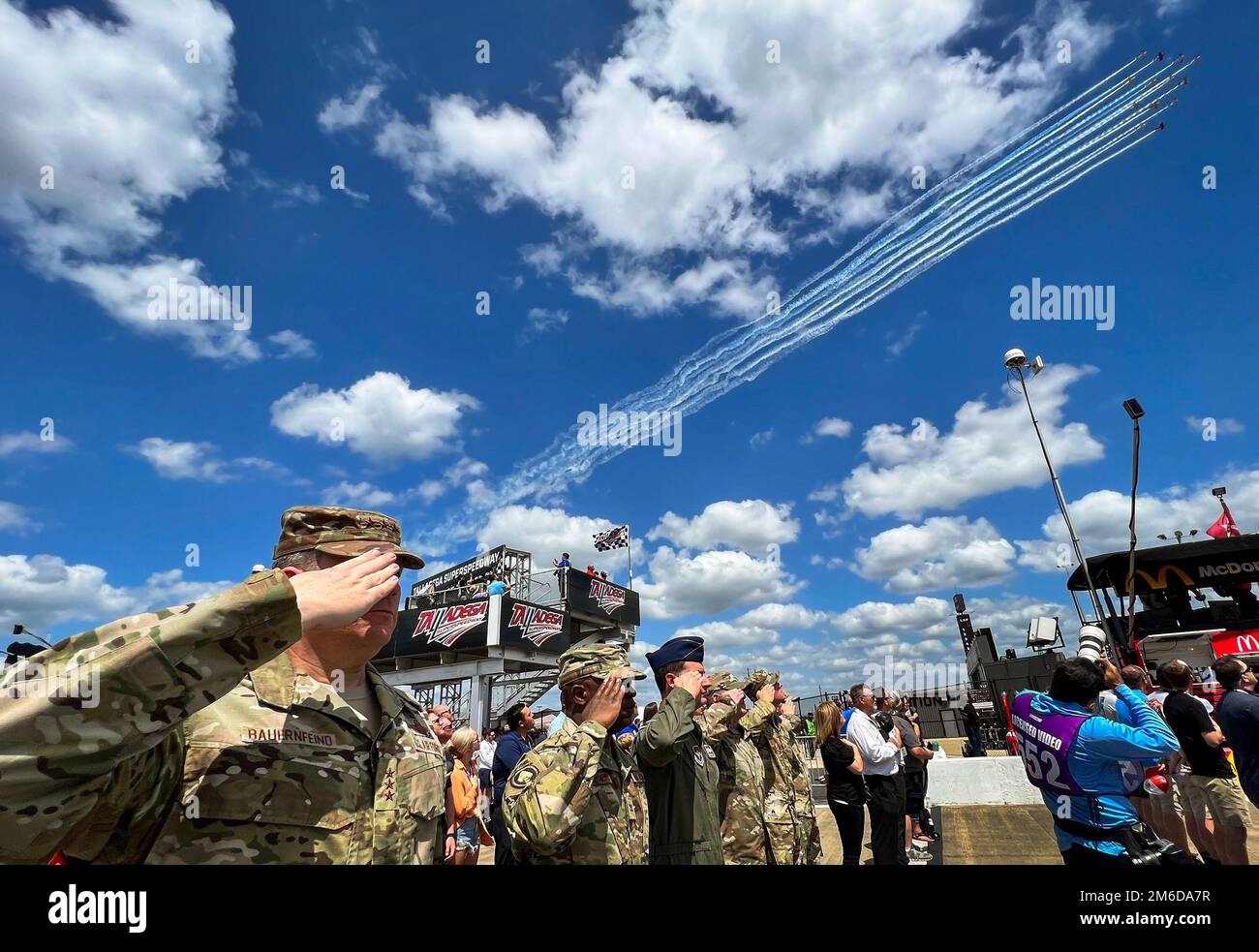 Lt gen tony bauernfeind us special operations command vice commander