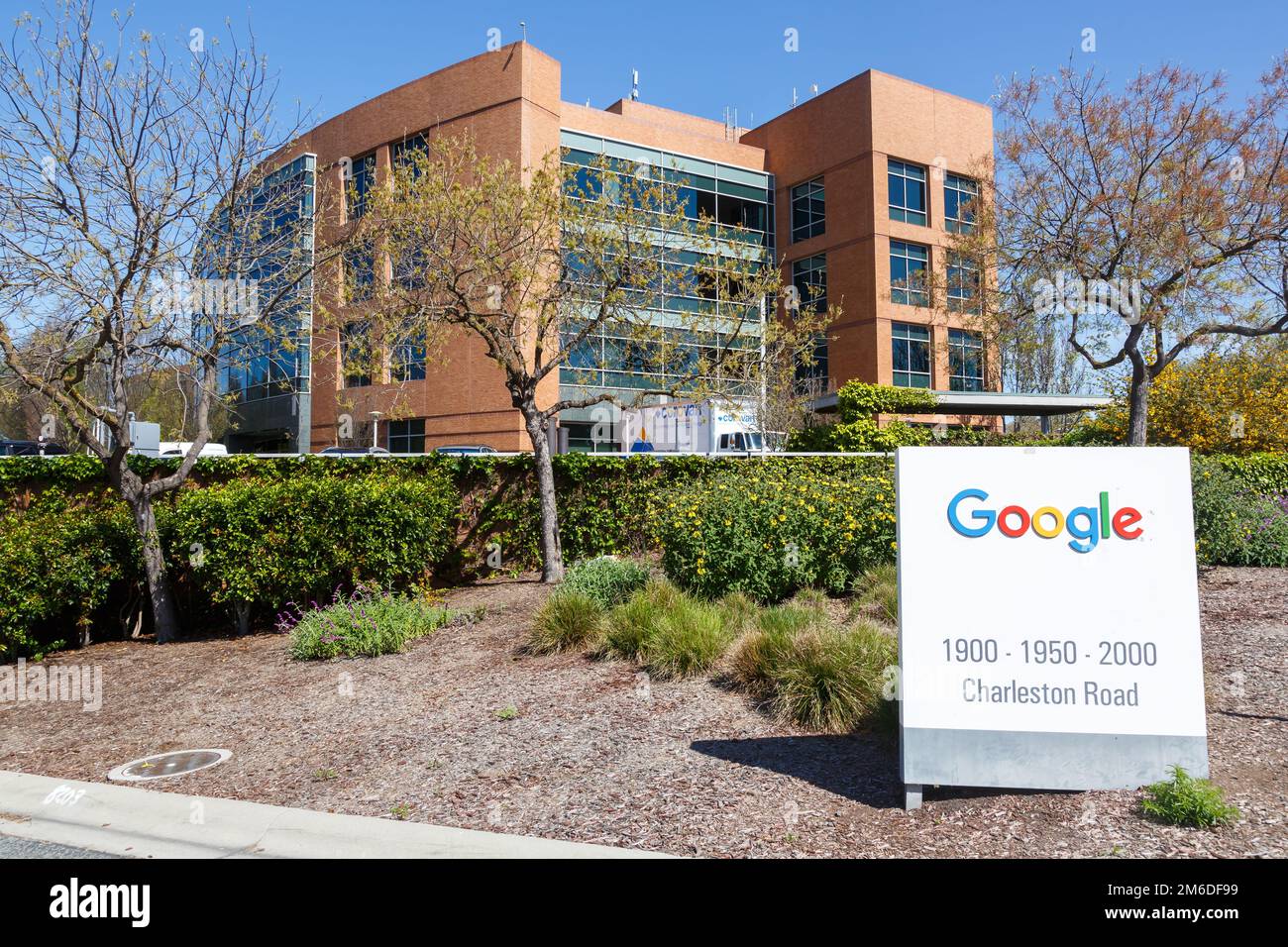 Google headquarter headquarters HQ Googleplex Mountain View Stock Photo