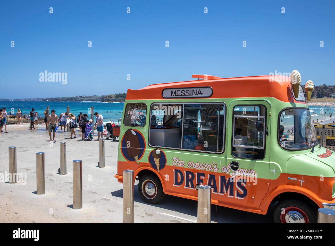 Ice creams bondi hires stock photography and images Alamy