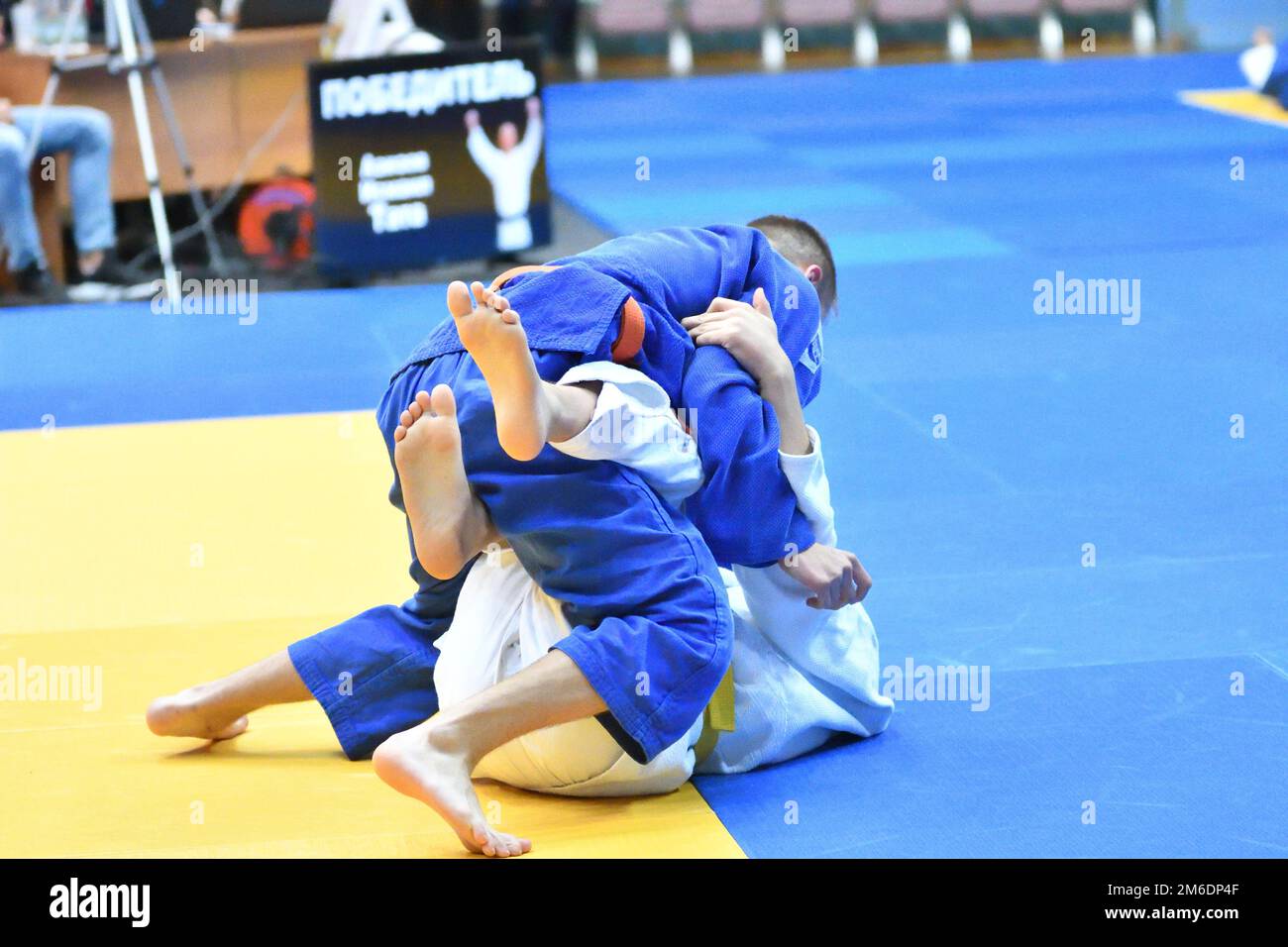 Orenburg, Russia - October 21, 2017: Boys compete in Judo at the all-Russian Judo tournament among b Stock Photo