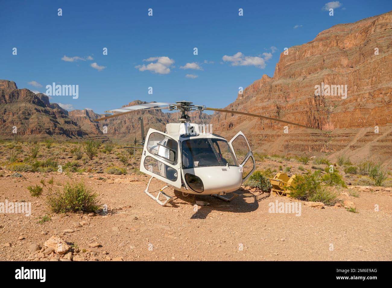 Best Grand Canyon Helicopter Tours from Las Vegas, image size:1300x956