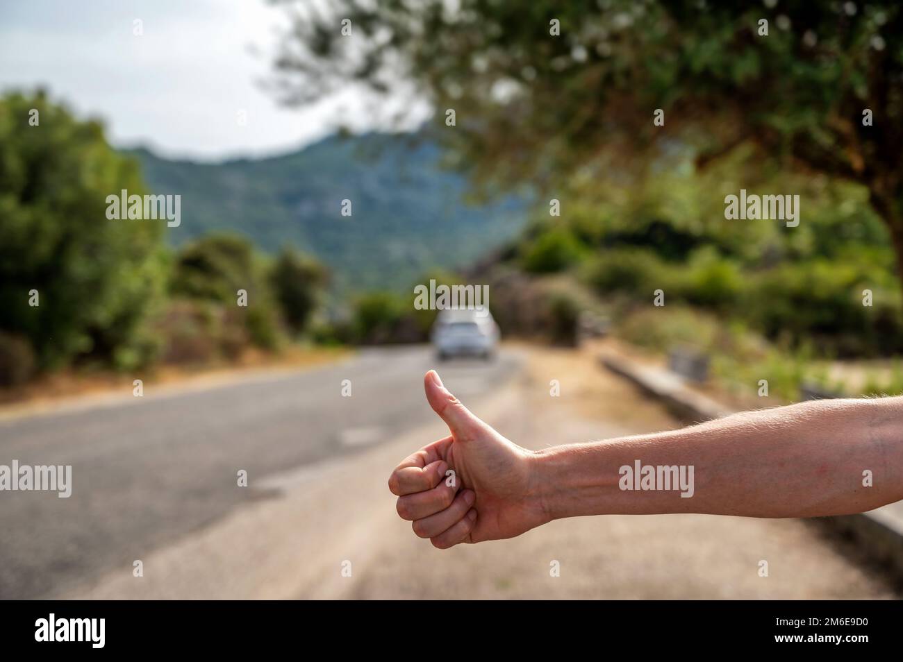 Hitchhiker thumb hi-res stock photography and images - Alamy