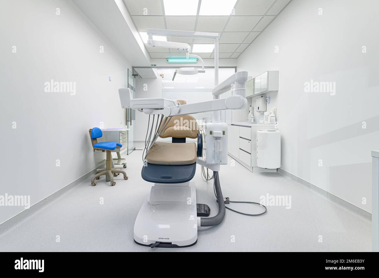 Interior of dentistry medical office, special equipment Stock Photo Alamy