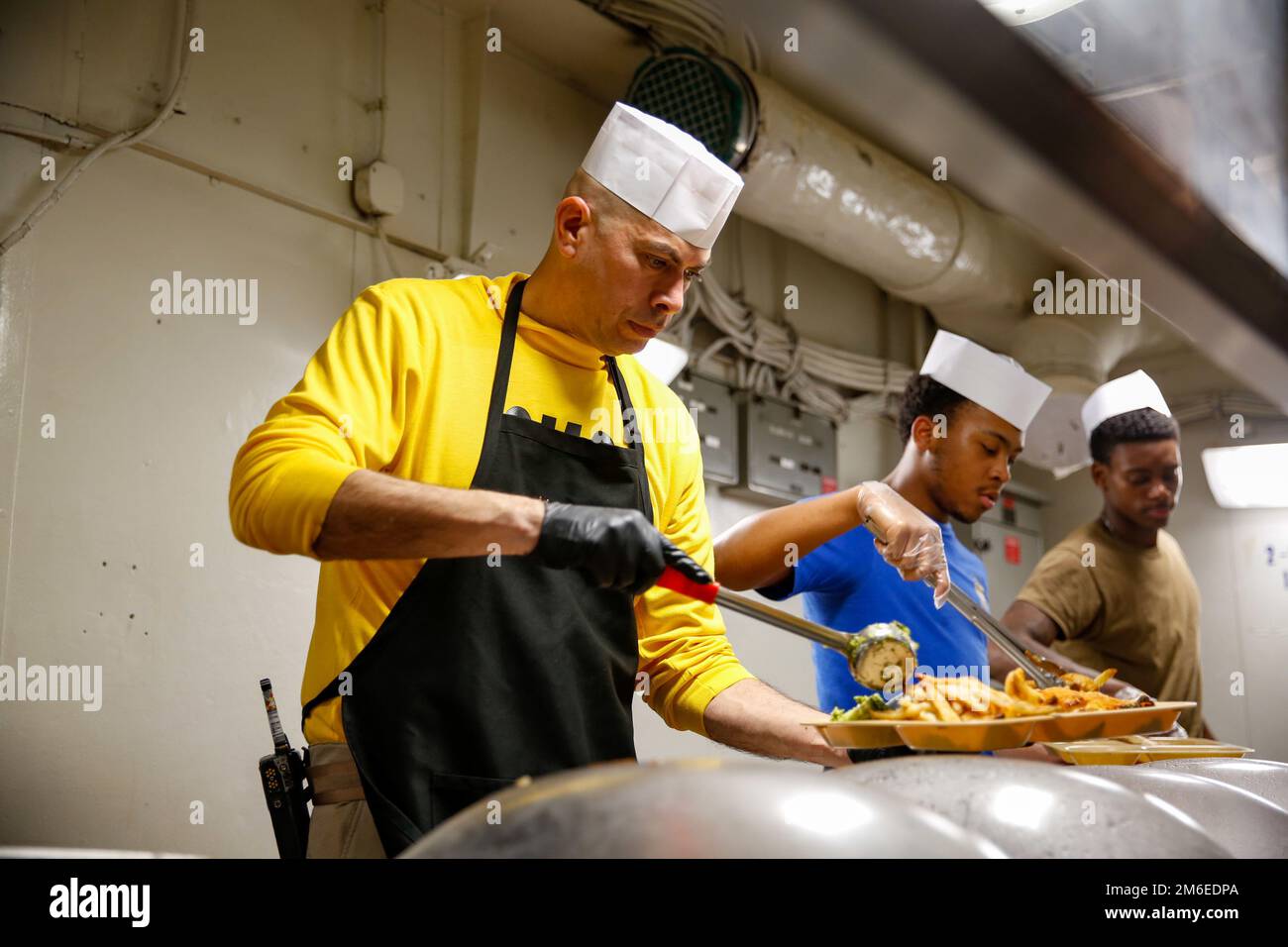 PHILIPPINE SEA (April 26, 2022) Command Master Chief Joel Rodriguez