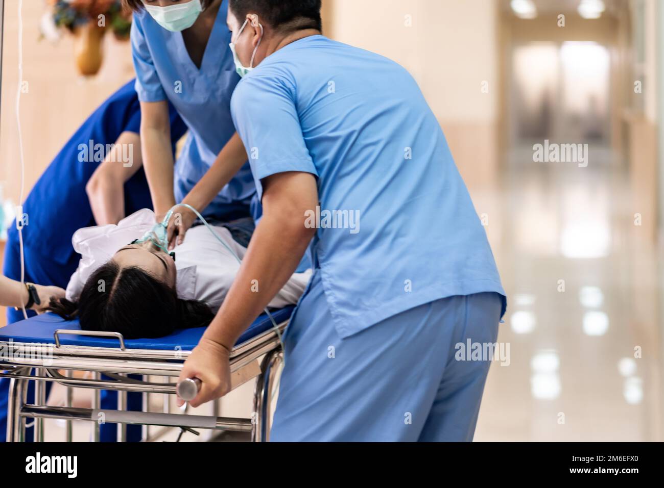 Injured woman hospital bed hi-res stock photography and images - Alamy