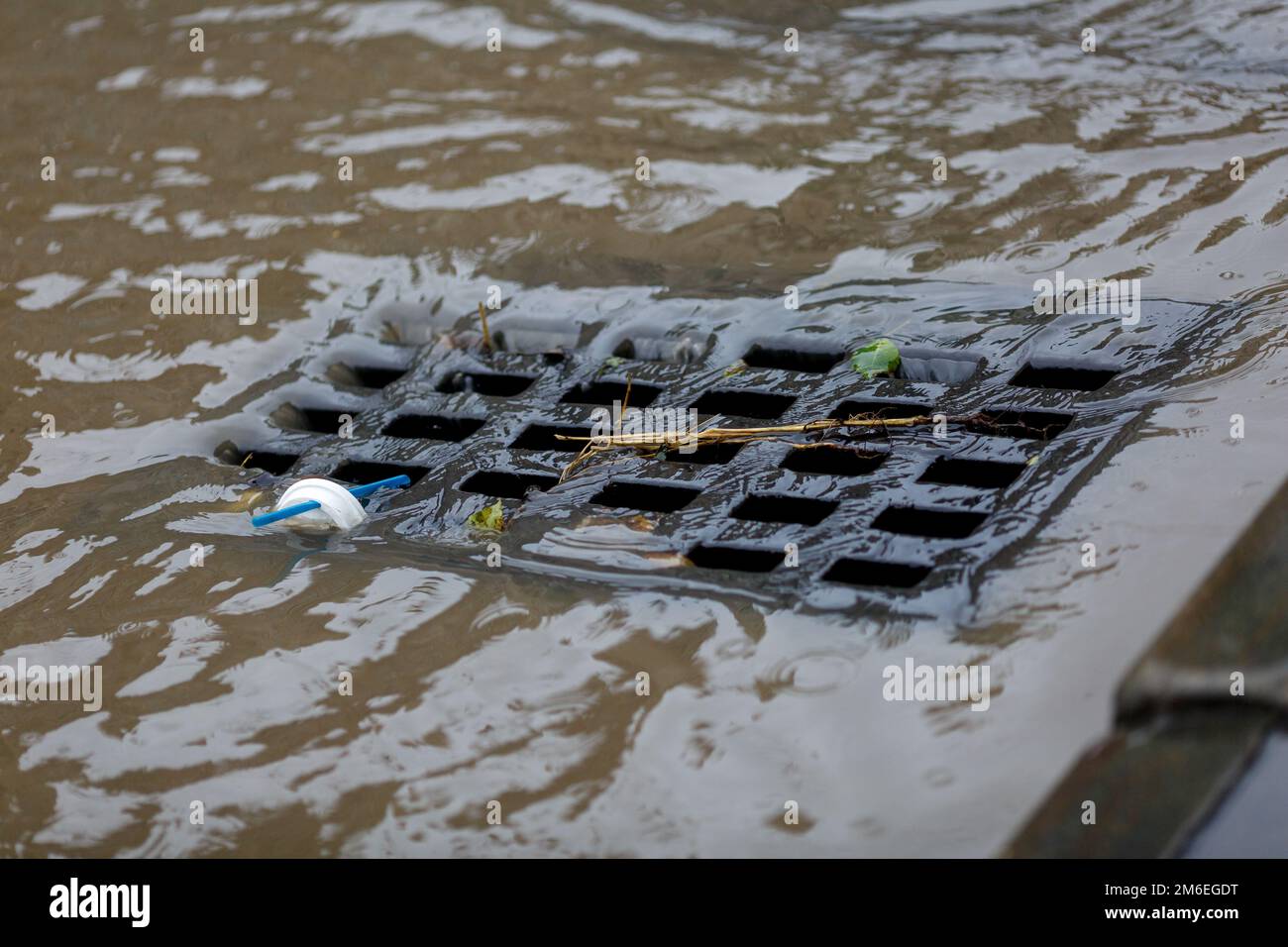 Rainwater channel hires stock photography and images Alamy