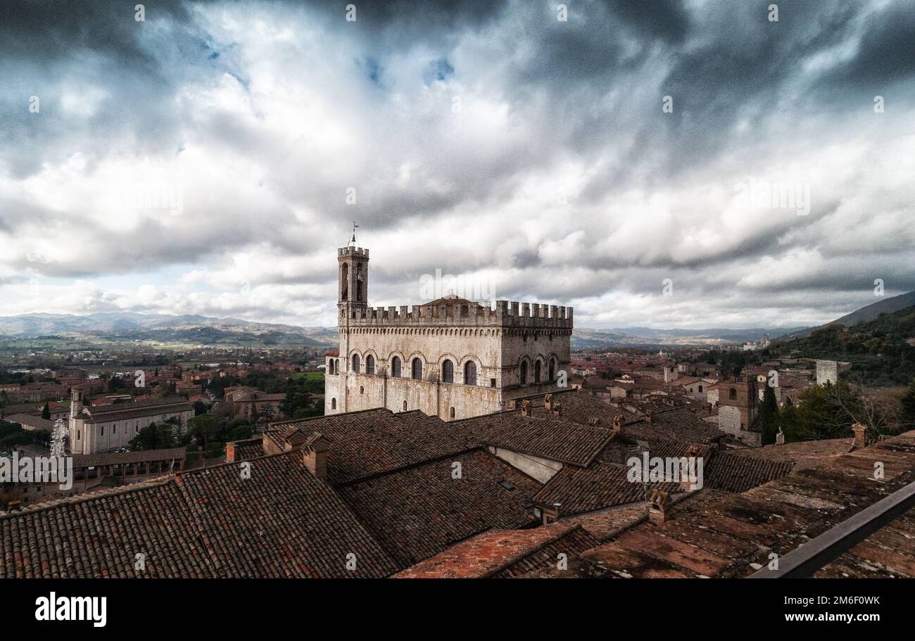 Medieval italian towns hi-res stock photography and images - Alamy