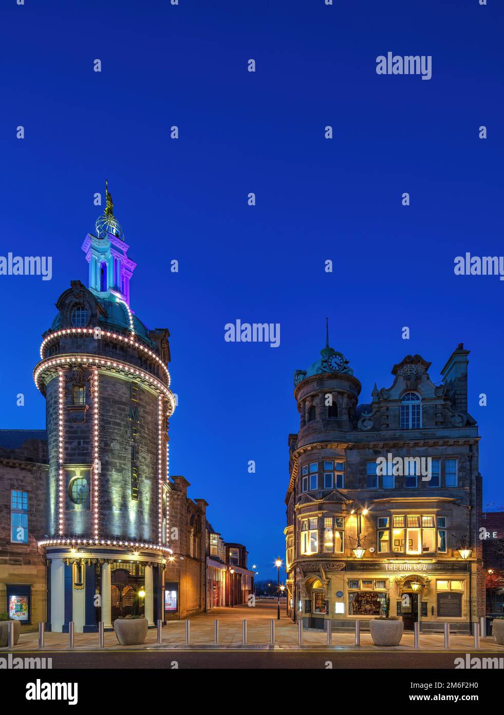 The Dun Cow Inn & Sunderland Empire Theatre at dusk, Sunderland, Tyne ...