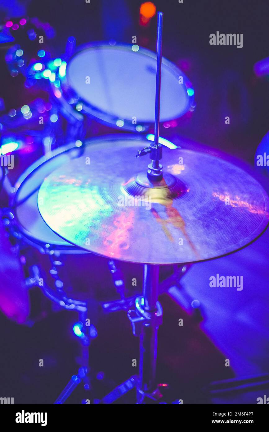 Musical percussion instruments, drums plates Stock Photo Alamy