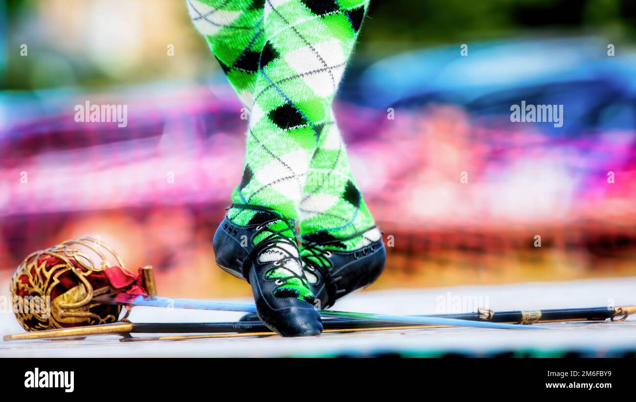 Scottish sword dancing hires stock photography and images Alamy