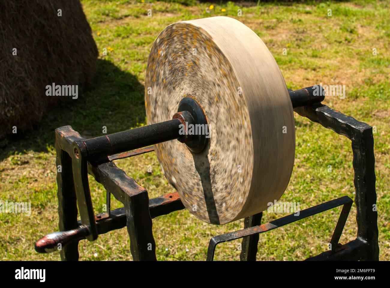 Manual wheel hires stock photography and images Alamy
