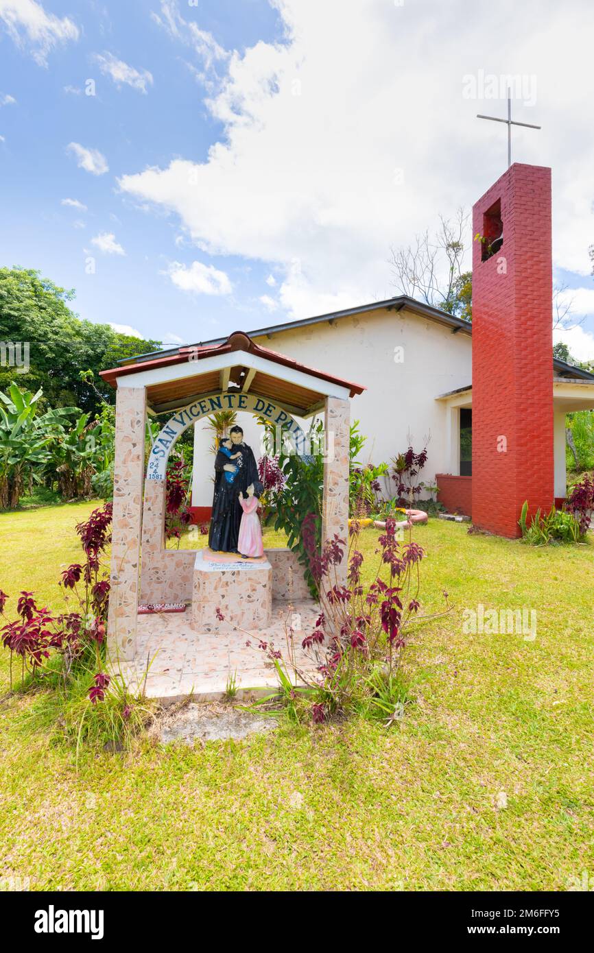 Panama La Concepcion, San Vicente parish, gazebo with the statue of the