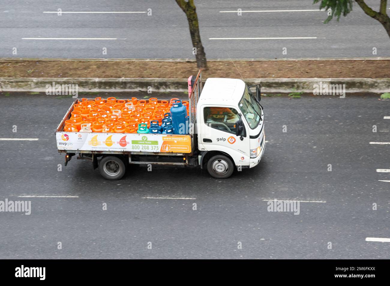 The Butane and Propane gas home delivery vehicle in the Lisbon region