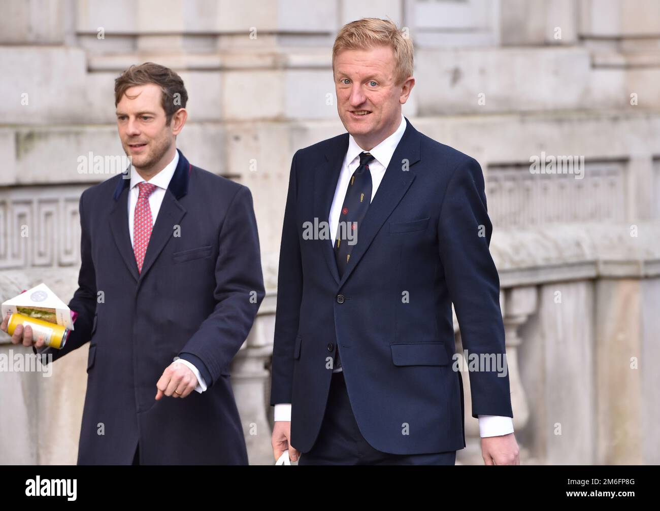 London, UK, 04th Jan, 2023. Oliver Dowden, Chancellor of the Duchy of Lancaster (right), is seen in Whitehall, London. Credit: Thomas Krych/Alamy Live News Stock Photo