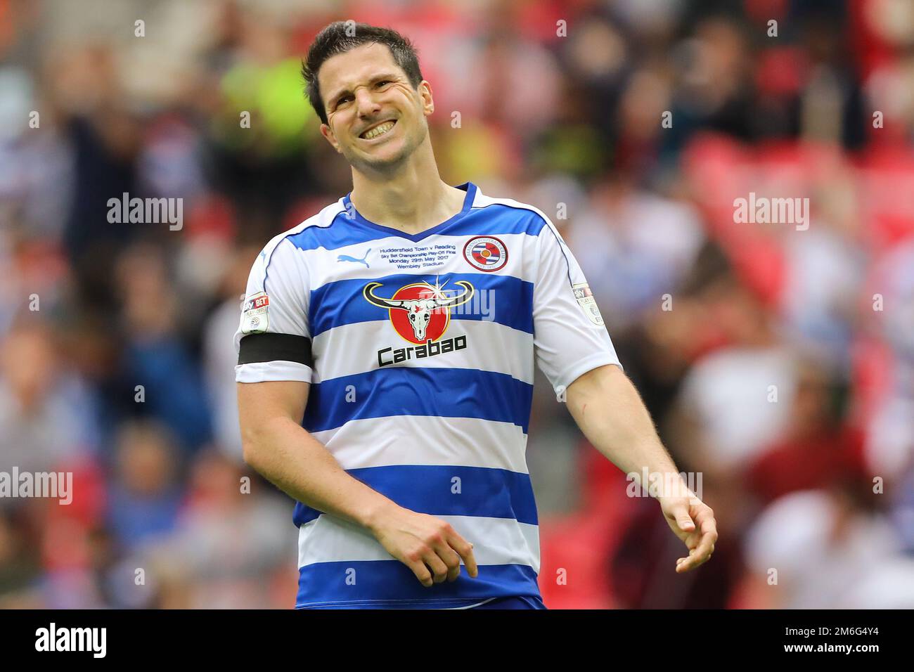 Reading complete signing of Bournemouth striker Yann Kermorgant