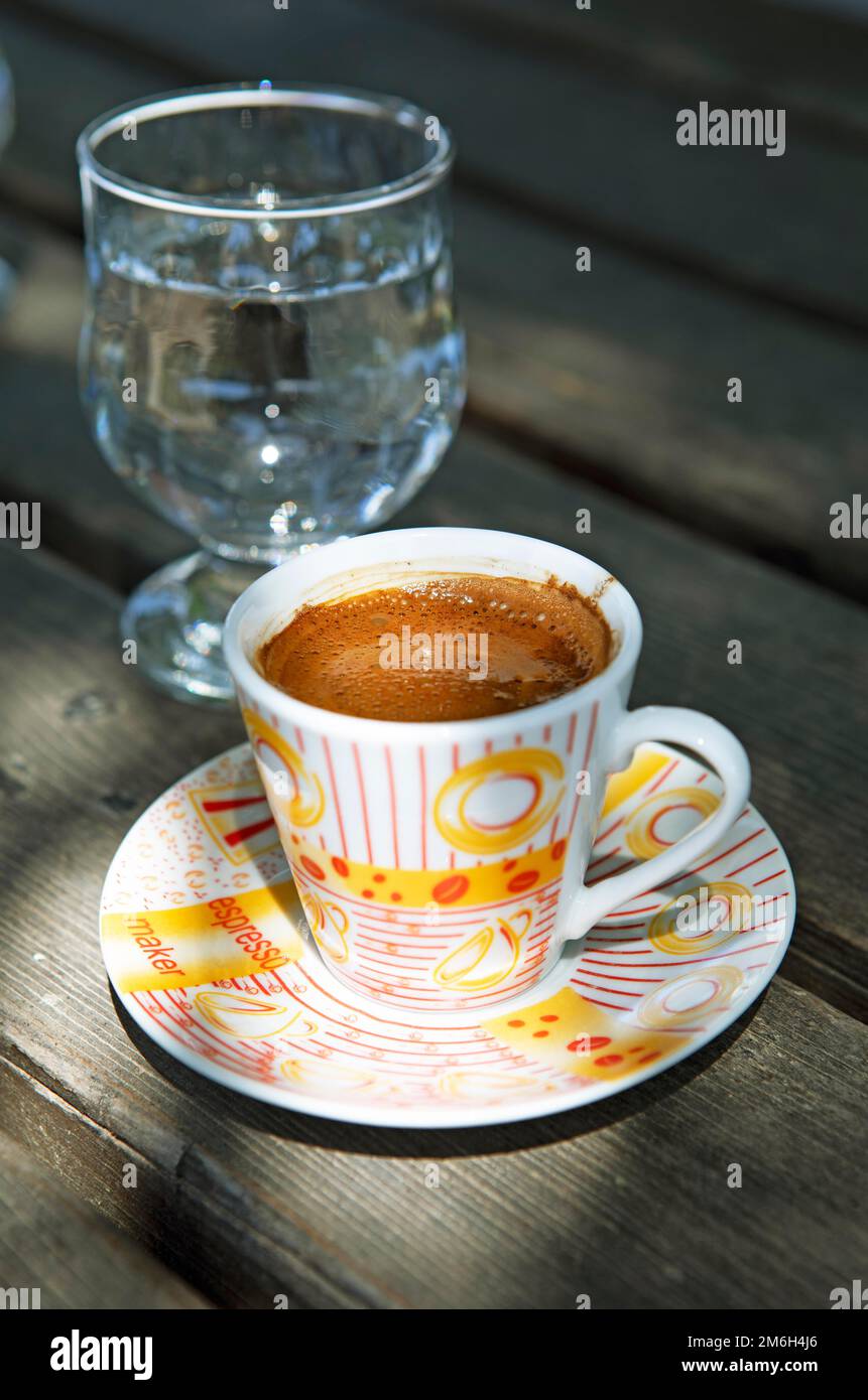 https://c8.alamy.com/comp/2M6H4J6/turkish-coffee-canakkale-marmara-western-turkey-turkey-2M6H4J6.jpg