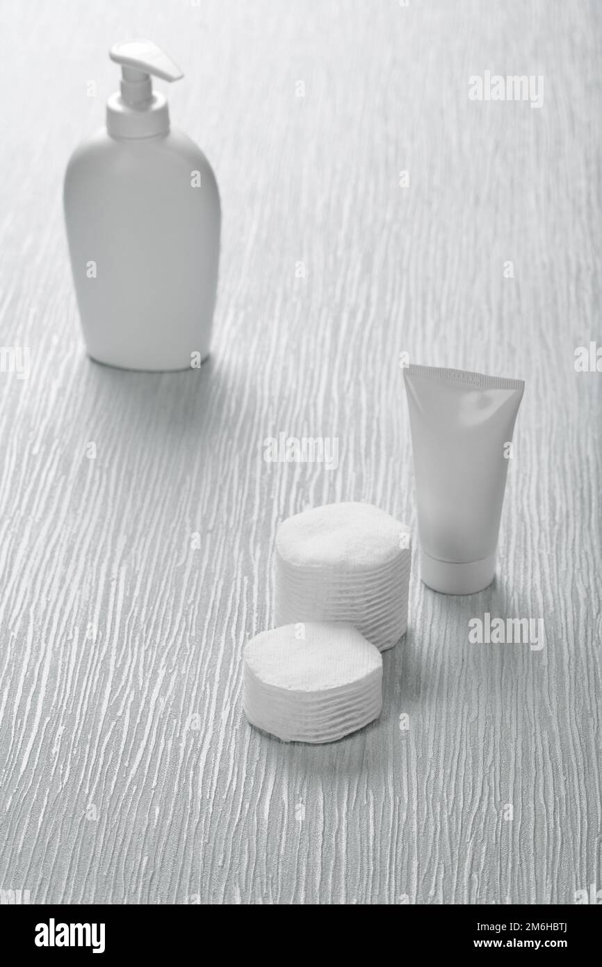White objects on blue hi-res stock photography and images - Alamy