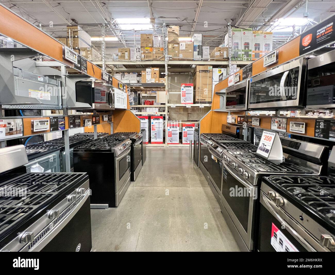 Several kitchen electronic units for sale at The Home Depot, Carmel Valley, San Diego Stock Photo