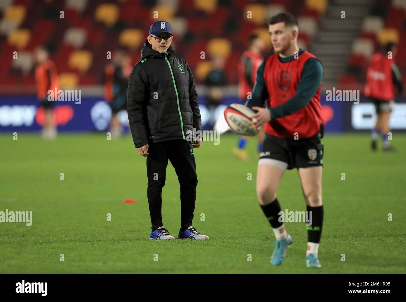 Les kiss rugby hi-res stock photography and images - Alamy