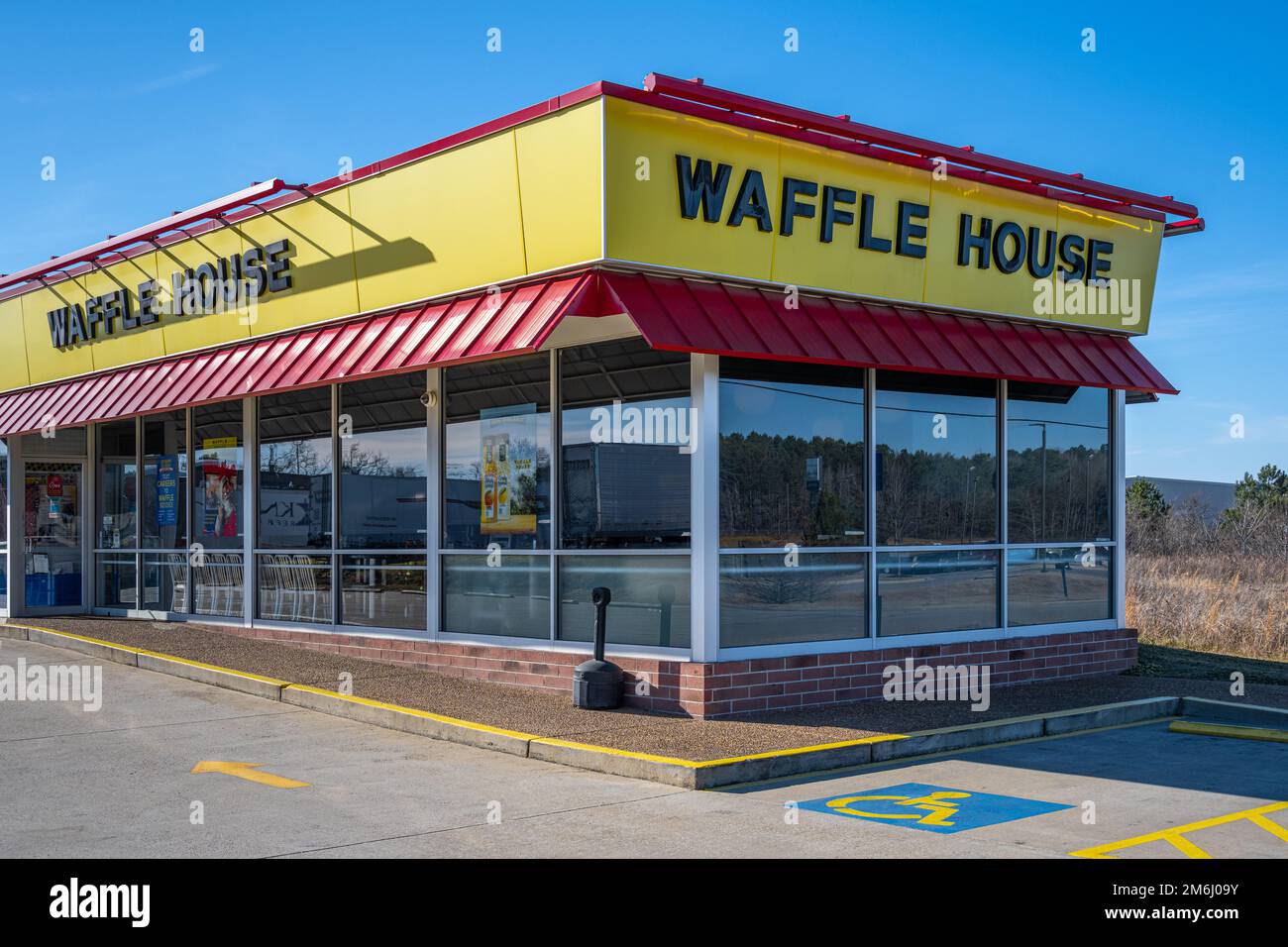 Waffle House restaurant in Jasper, Alabama. (USA Stock Photo Alamy
