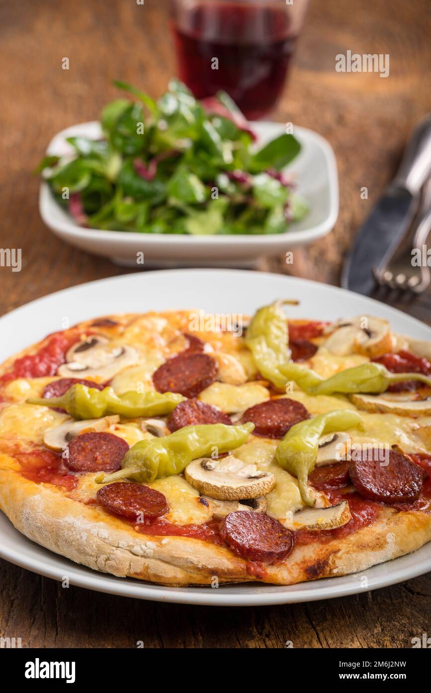 Tisch pilze hi-res stock photography and images - Alamy