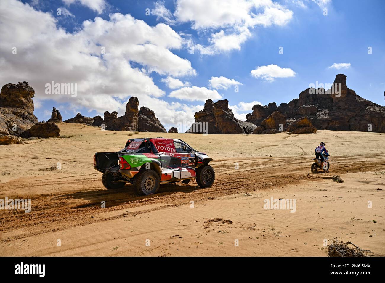 V0n 2023 202 4 hi-res stock photography and images - Alamy