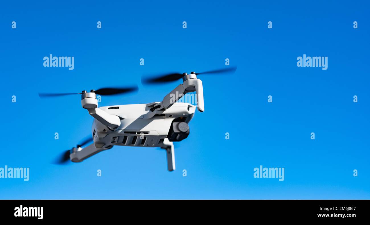 Stability in flight hi-res stock photography and images - Alamy