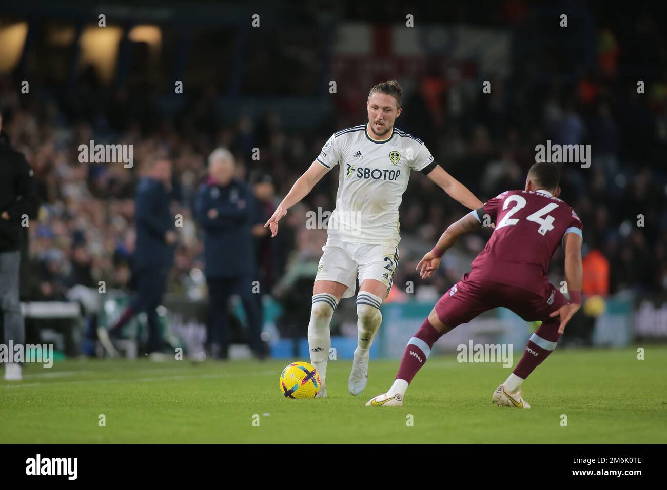 Leeds, UK. 04th Jan, 2023. Luke Ayling of Leeds United looks for a way past Thilo Kehrer of West Ham *** during the Premier League match between Leeds United and West Ham United at Elland Road, Leeds, England on 4 January 2023. Photo by Simon Hall. Editorial use only, license required for commercial use. No use in betting, games or a single club/league/player publications. Credit: UK Sports Pics Ltd/Alamy Live News Stock Photo