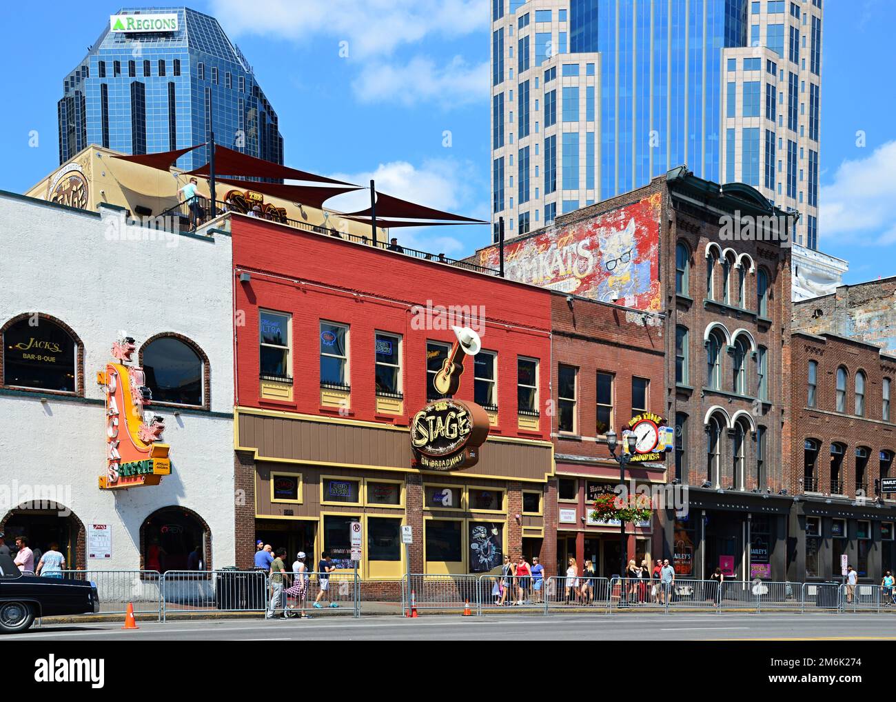 Street scene in downtown Nashville, Tennessee Stock Photo Alamy