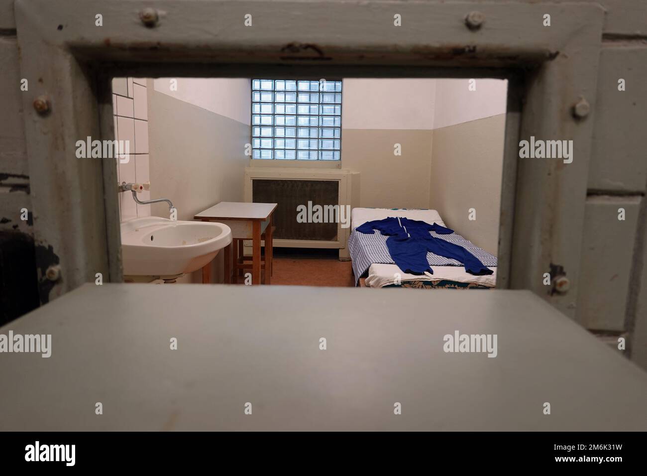 Memorial STASI Prison HohenschÃ¶nhausen Stock Photo - Alamy