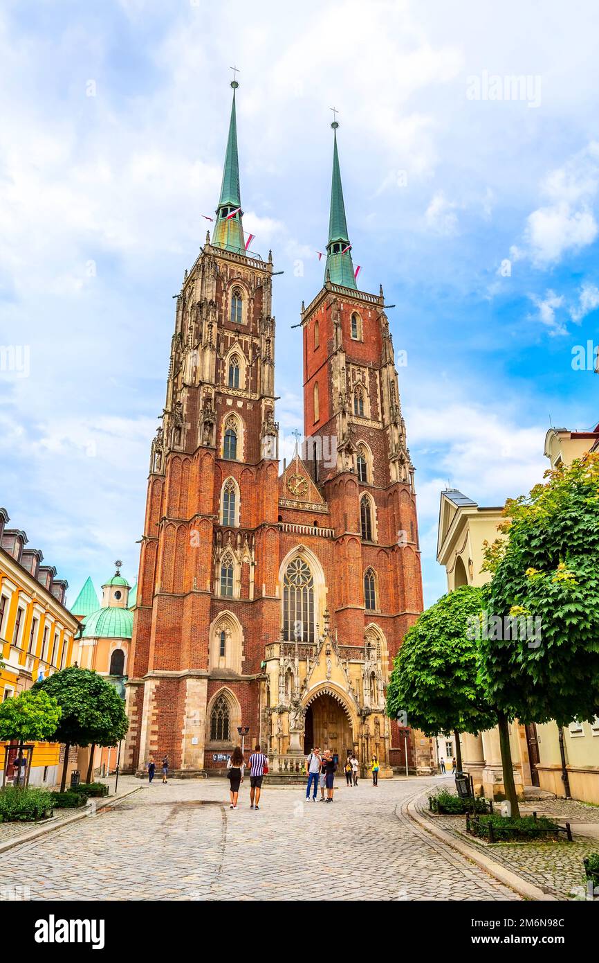 Wroclaw, Poland Ostrow Tumski cathedral Stock Photo - Alamy