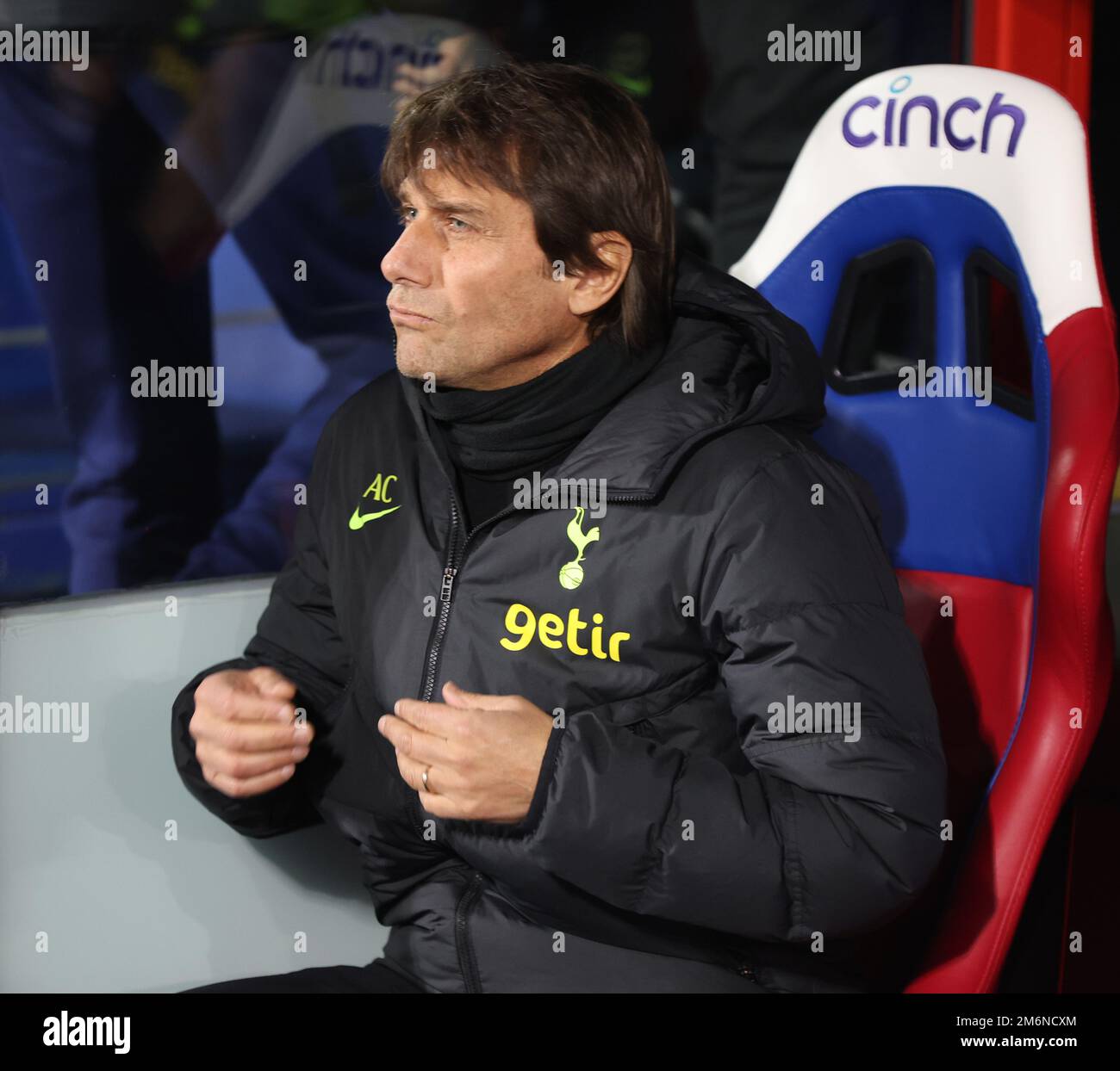 London ENGLAND - January 04:Tottenham Hotspur manager Antonio Conte ...