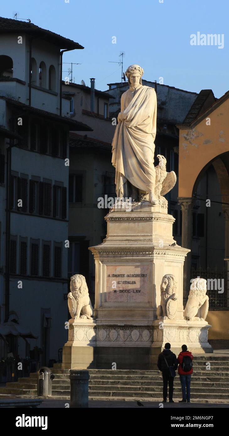 Dante alighieri statue hi-res stock photography and images - Alamy