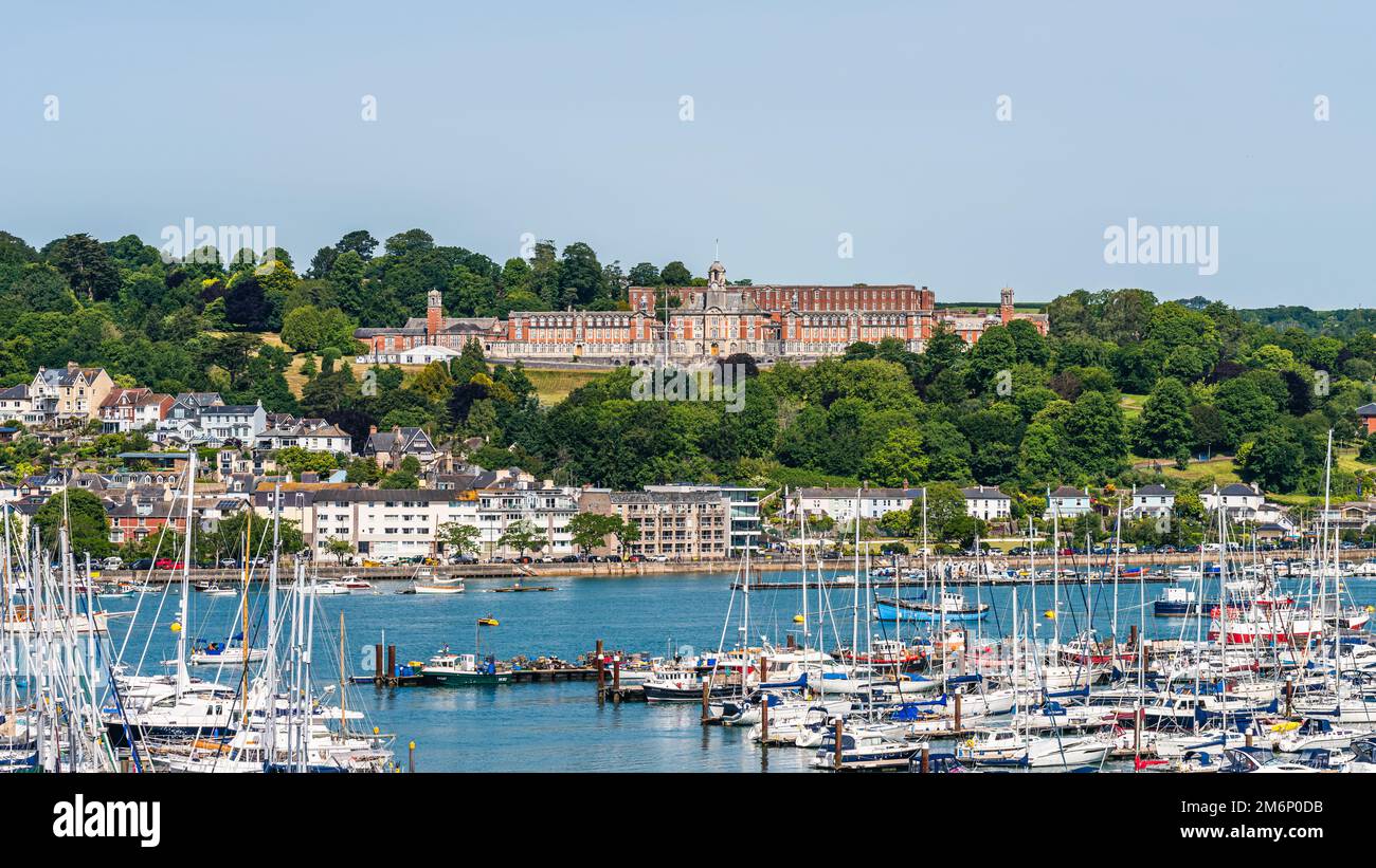 Britannia Royal Naval College in Dartmouth and River Dart, Kingswear, Devon, England Stock Photo