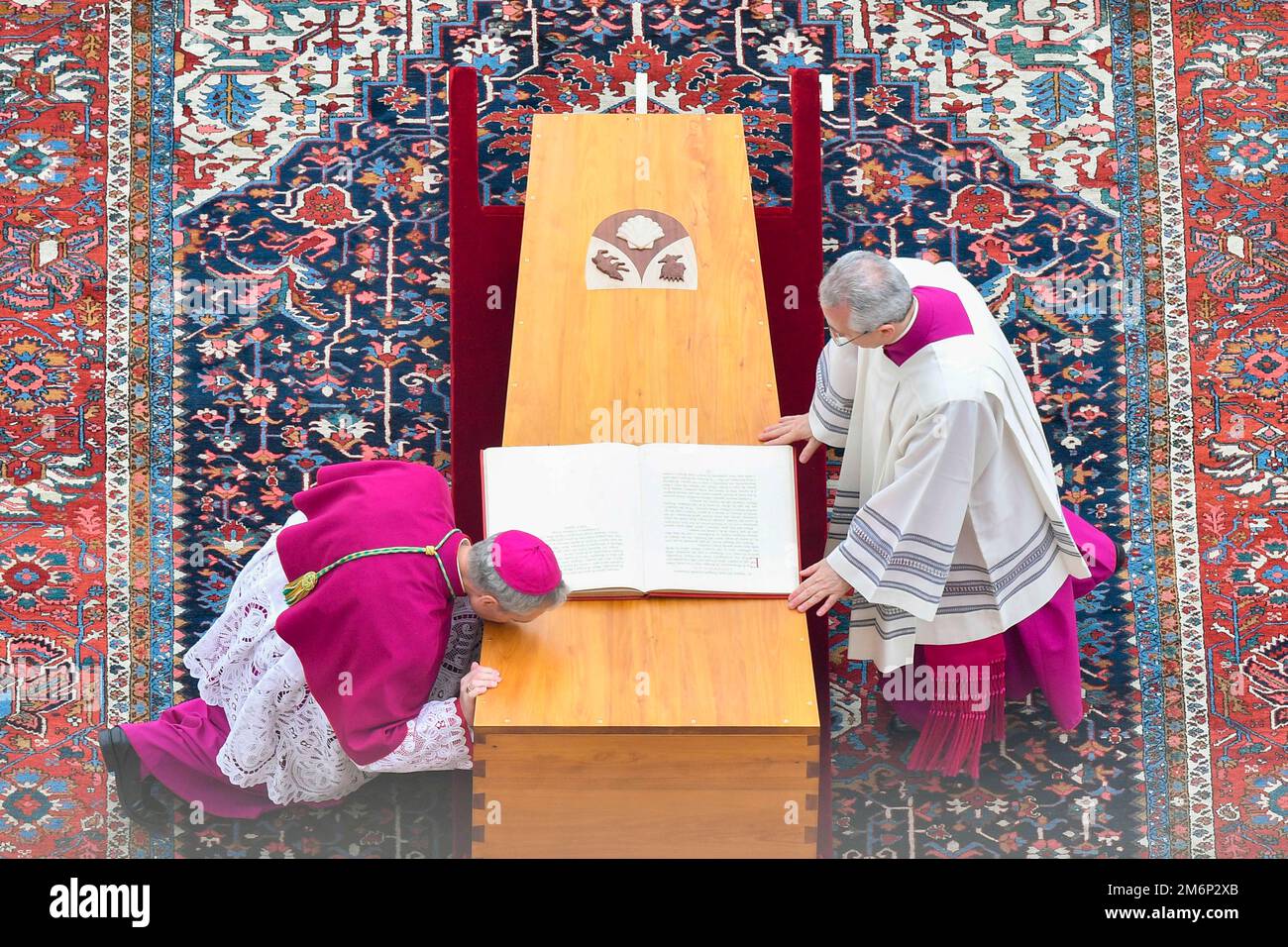 Vatican05th Jan, 2023. REL-VAT 5 JANUARY 2023 Mass for the funeral of ...