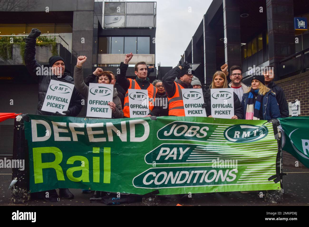 London, UK. 4th January 2023. RMT (Rail, Maritime and Transport workers
