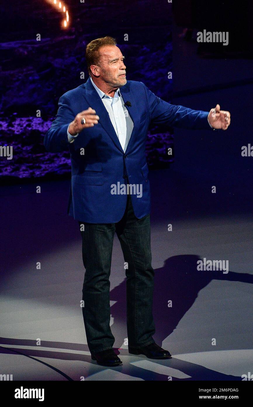 Las Vegas, NV, USA. 4th Jan, 2023. Arnold Schwarzenegger speaks during