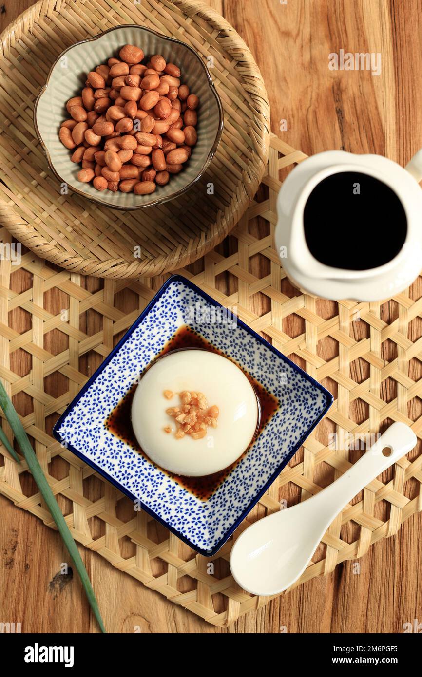 Jimami tofu hires stock photography and images Alamy