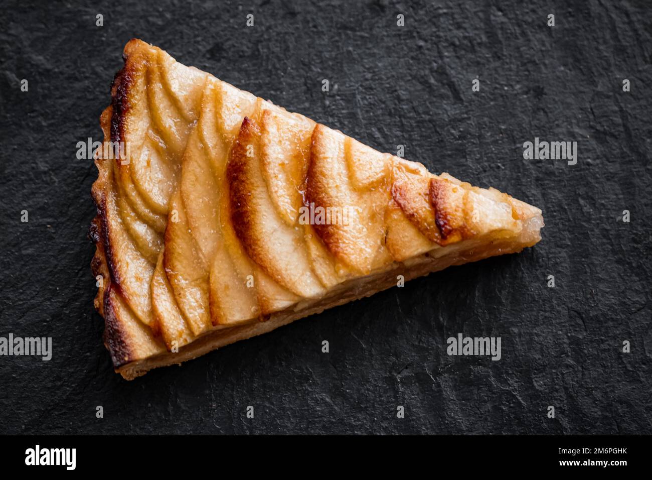 Dessert and bakery, slice of apple tart Stock Photo Alamy